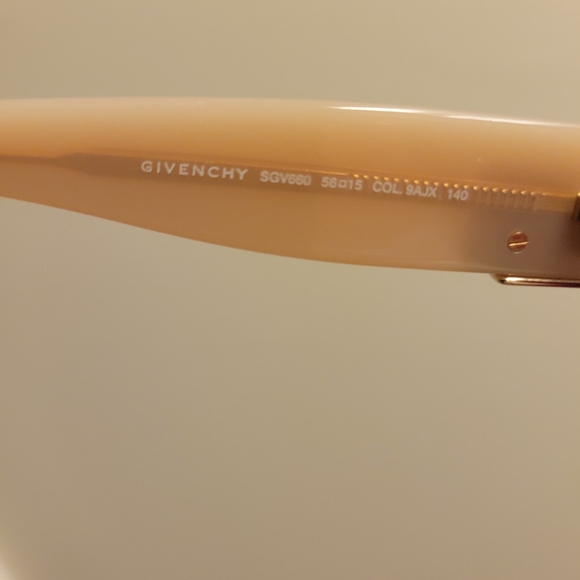 Givenchy authentic sunglasses nude/brown - Picture 14 of 14